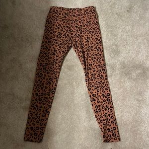 womens cheetah print leggings